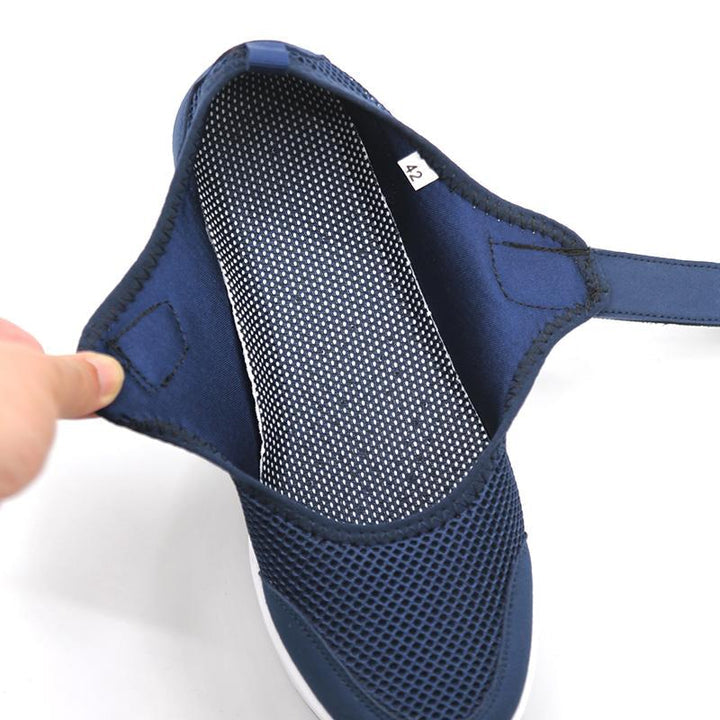 STRETCHABLE BREATHABLE LIGHTWEIGHT WALKING SHOES