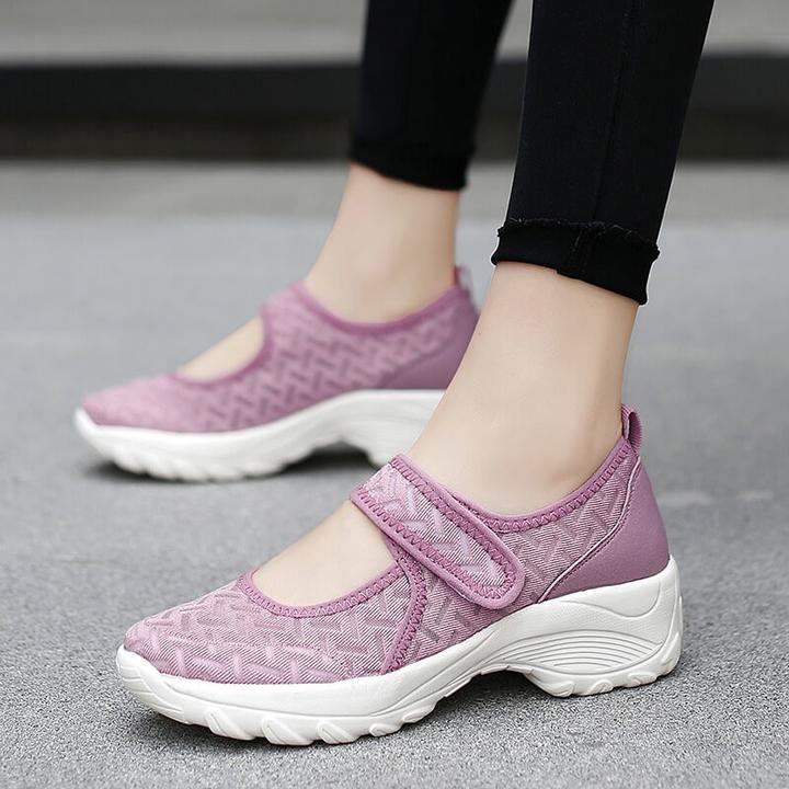 Stretchable Breathable Lightweight Walking Shoes for Women