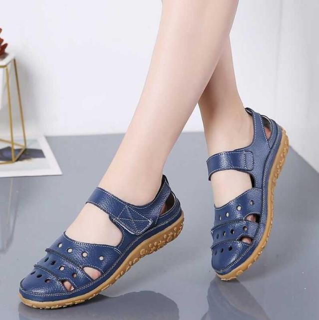 Cheerful Flat Sandals