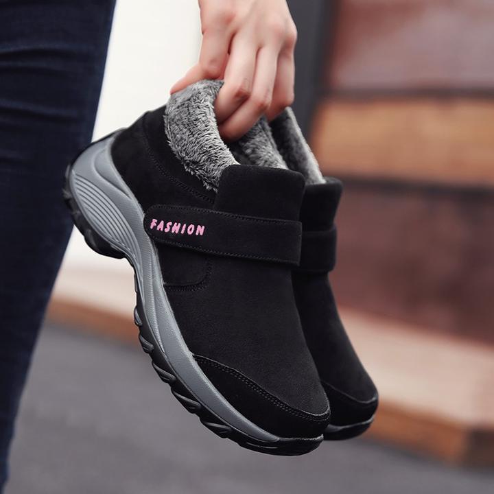FrostGrip Ankle Boots