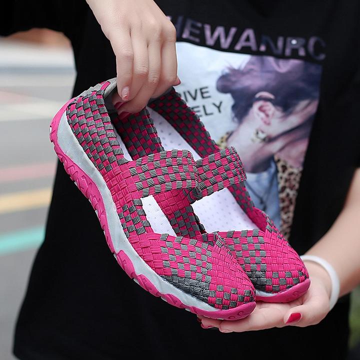 Stylish breathable slip-on casual flat loafers