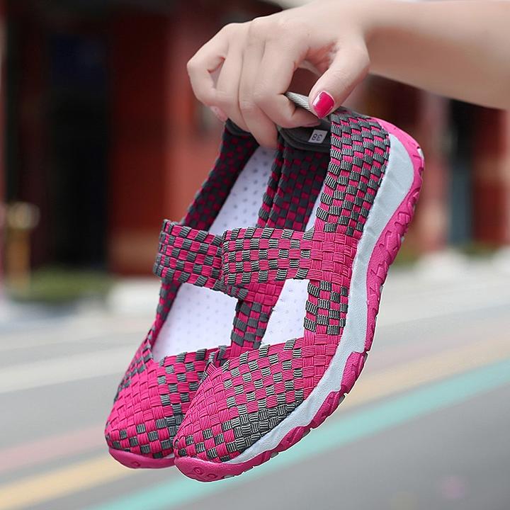 Stylish breathable slip-on casual flat loafers