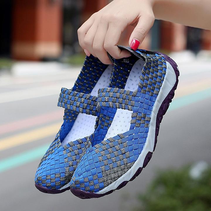 Stylish breathable slip-on casual flat loafers