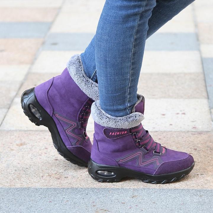 HeatSole Trail Boots