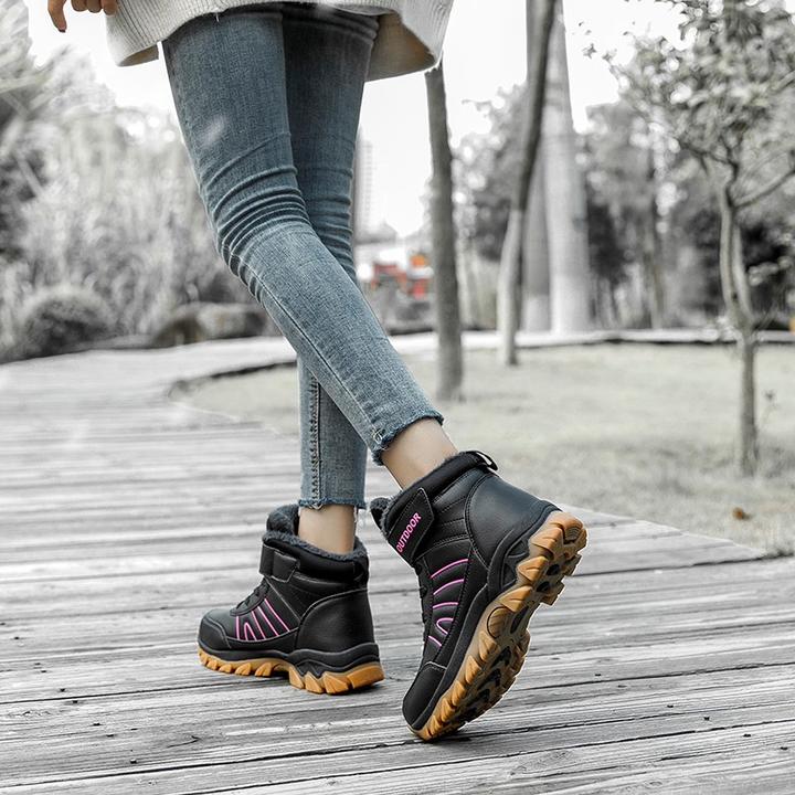 WarmHold Traction Boots