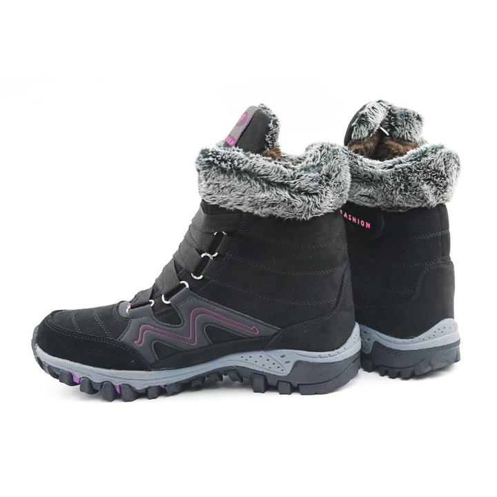 SnowShield Grip Boots