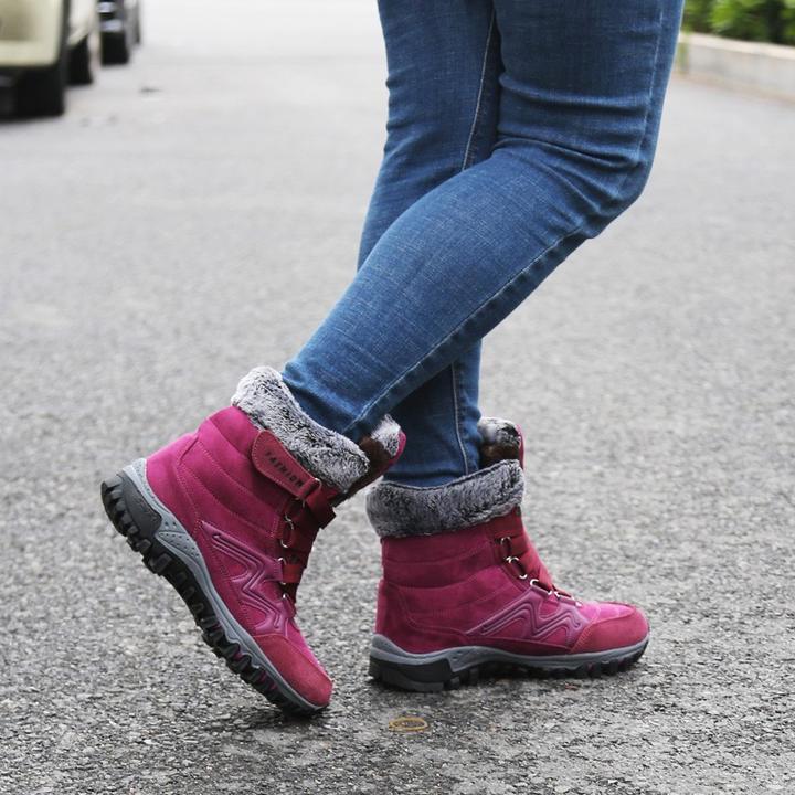 SnowShield Grip Boots