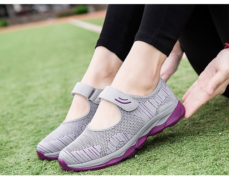 STRETCHABLE BREATHABLE LIGHTWEIGHT WALKING SHOES