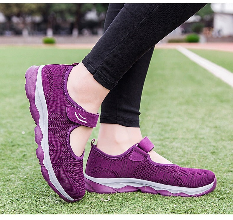 STRETCHABLE BREATHABLE LIGHTWEIGHT WALKING SHOES