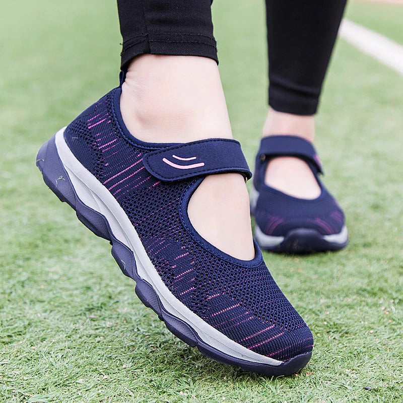 STRETCHABLE BREATHABLE LIGHTWEIGHT WALKING SHOES