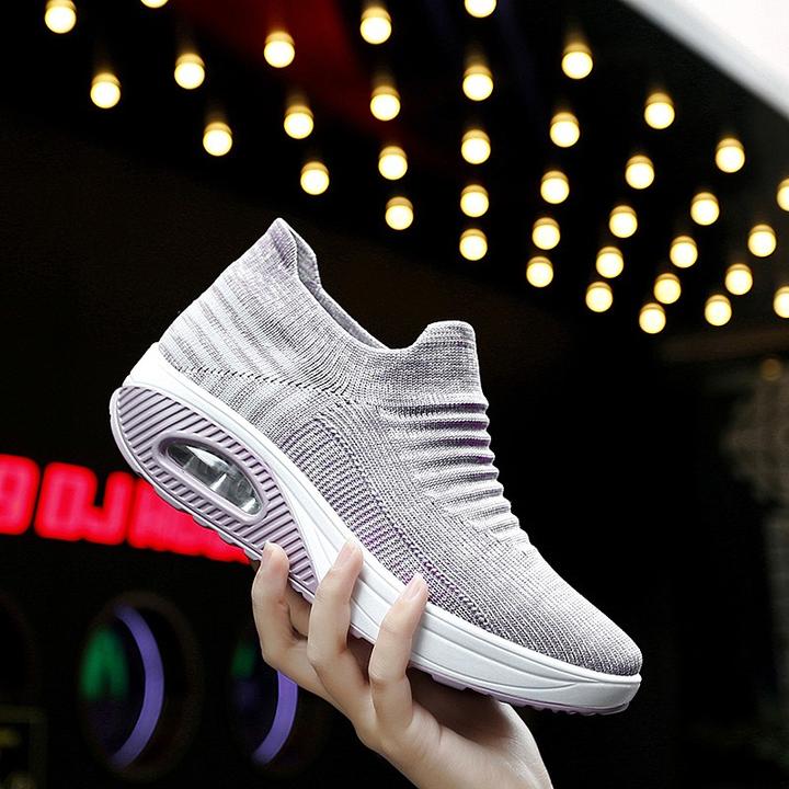 Elastic stretchable lightweight breathable leisure running shoes