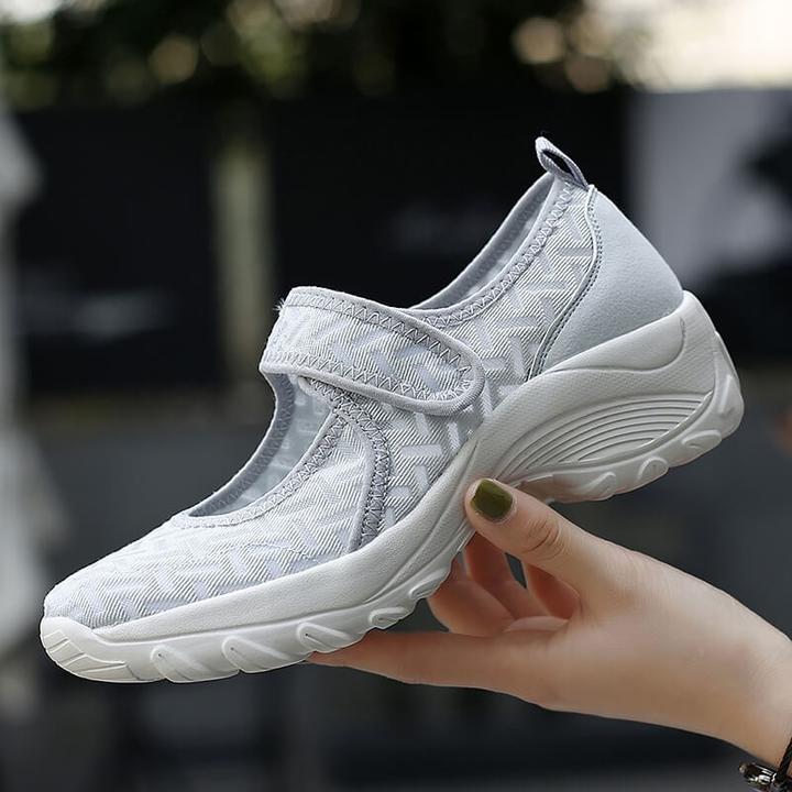 Stretchable Breathable Lightweight Walking Shoes for Women
