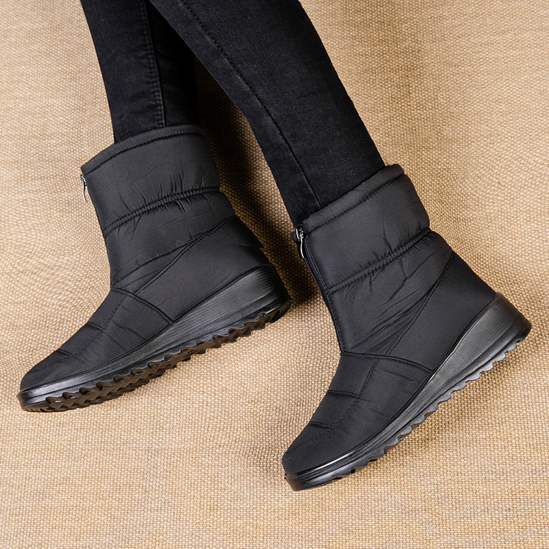 LunaBend Flexible Boots