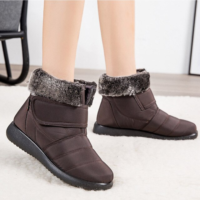Savanna Grip Ankle Boots