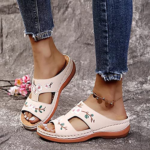 SoleMuse Sandals