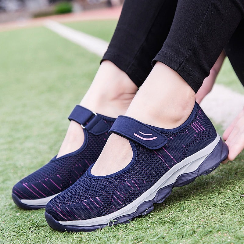 STRETCHABLE BREATHABLE LIGHTWEIGHT WALKING SHOES