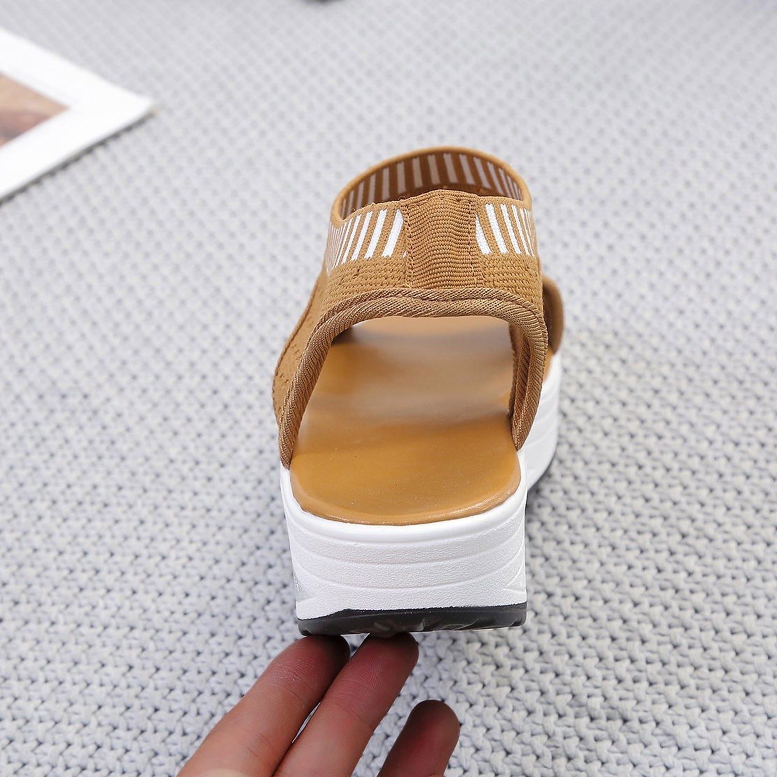 Comfortable walking sandals Beige