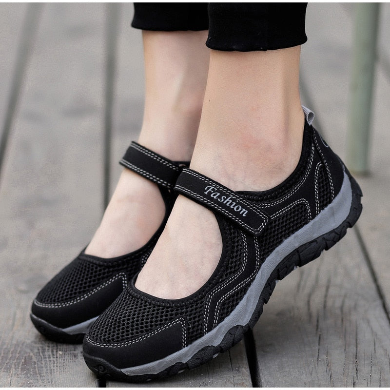 NEW STRETCHABLE BREATHABLE LIGHTWEIGHT WALKING SHOES