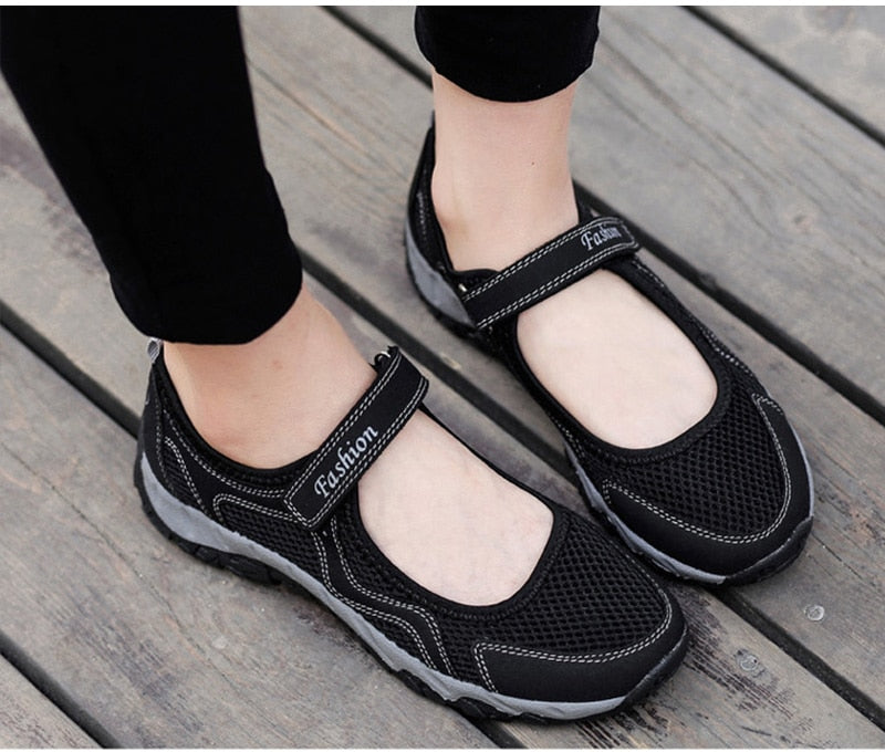 NEW STRETCHABLE BREATHABLE LIGHTWEIGHT WALKING SHOES