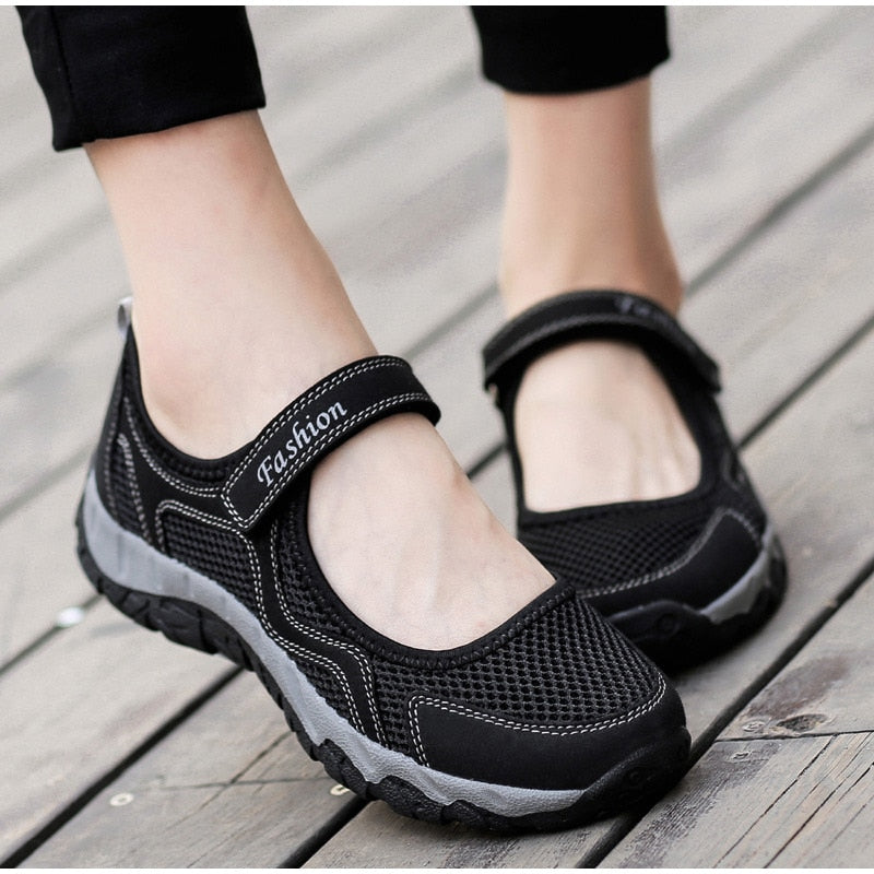 NEW STRETCHABLE BREATHABLE LIGHTWEIGHT WALKING SHOES