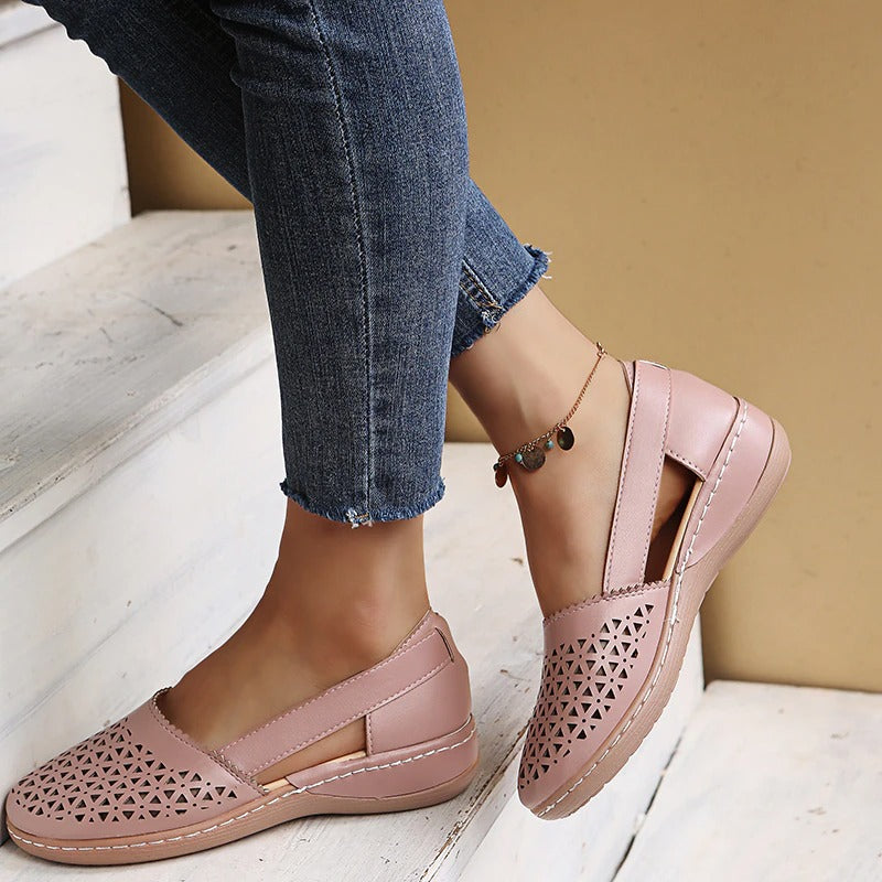 SereniFlex Vintage Sandals